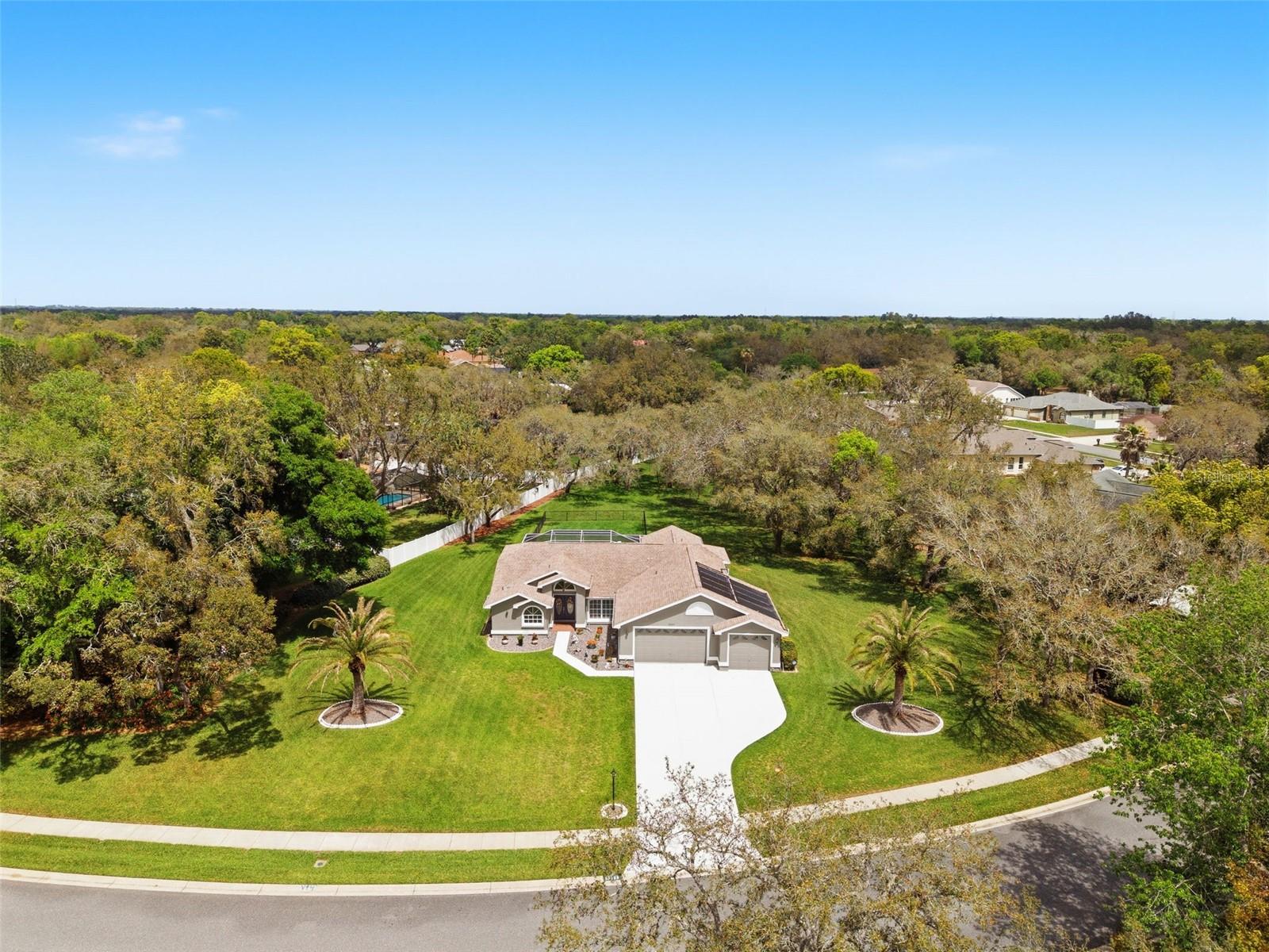 AUTUMN OAKS - Residential