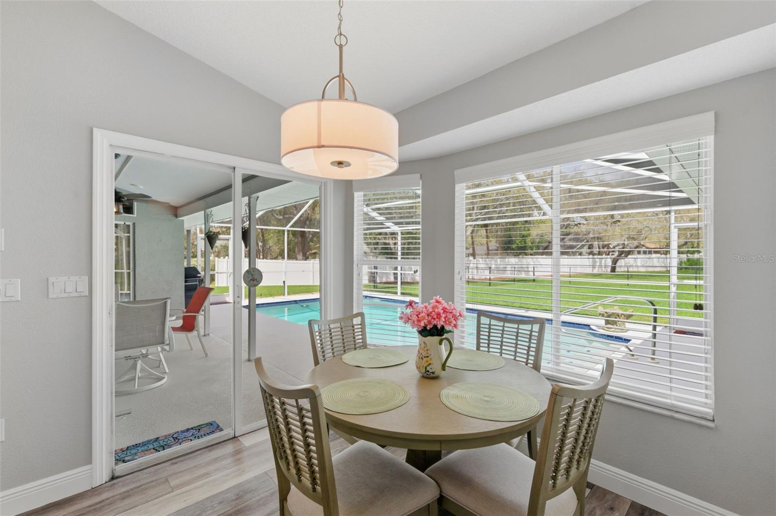 AUTUMN OAKS - Residential