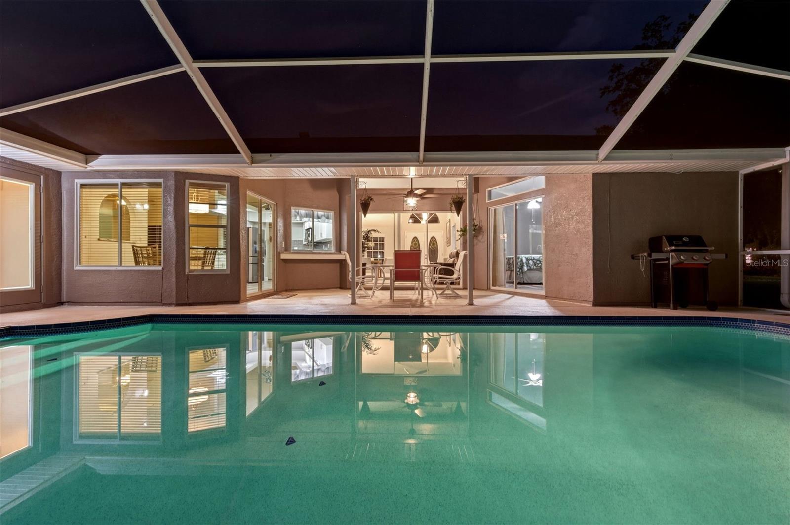 AUTUMN OAKS - Residential