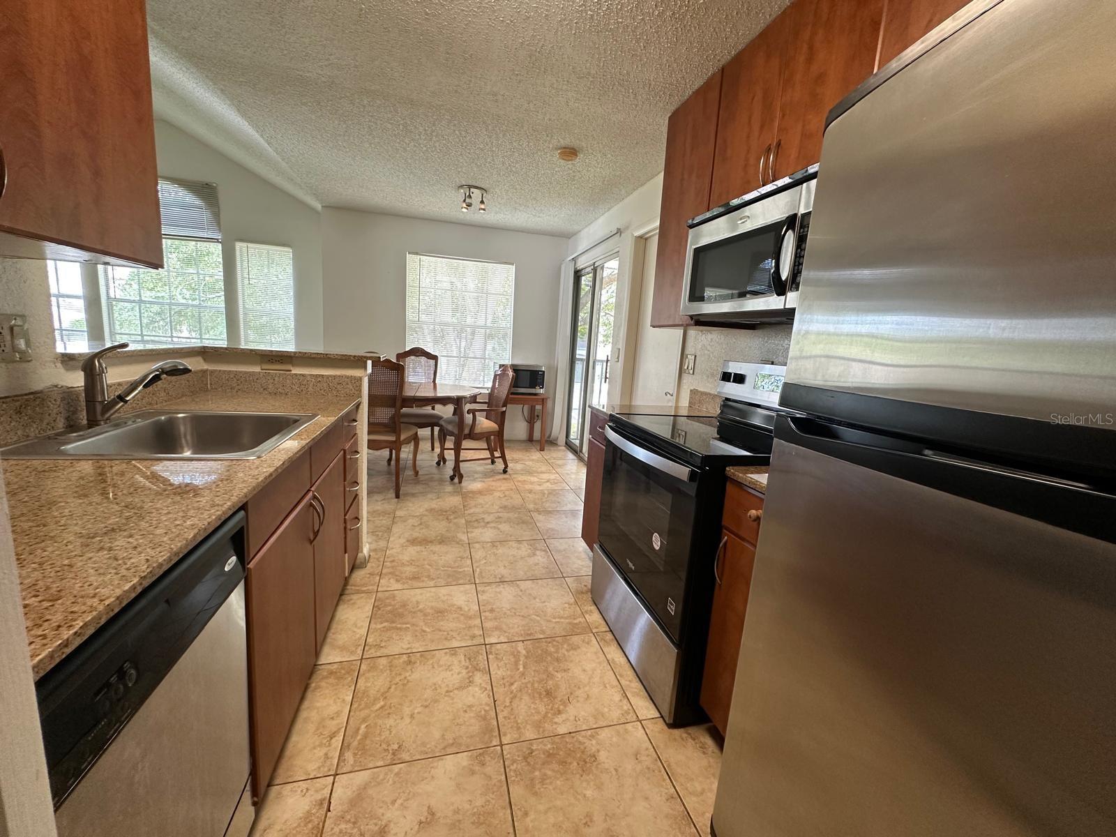 LEXINGTON PLACE CONDO - Residential
