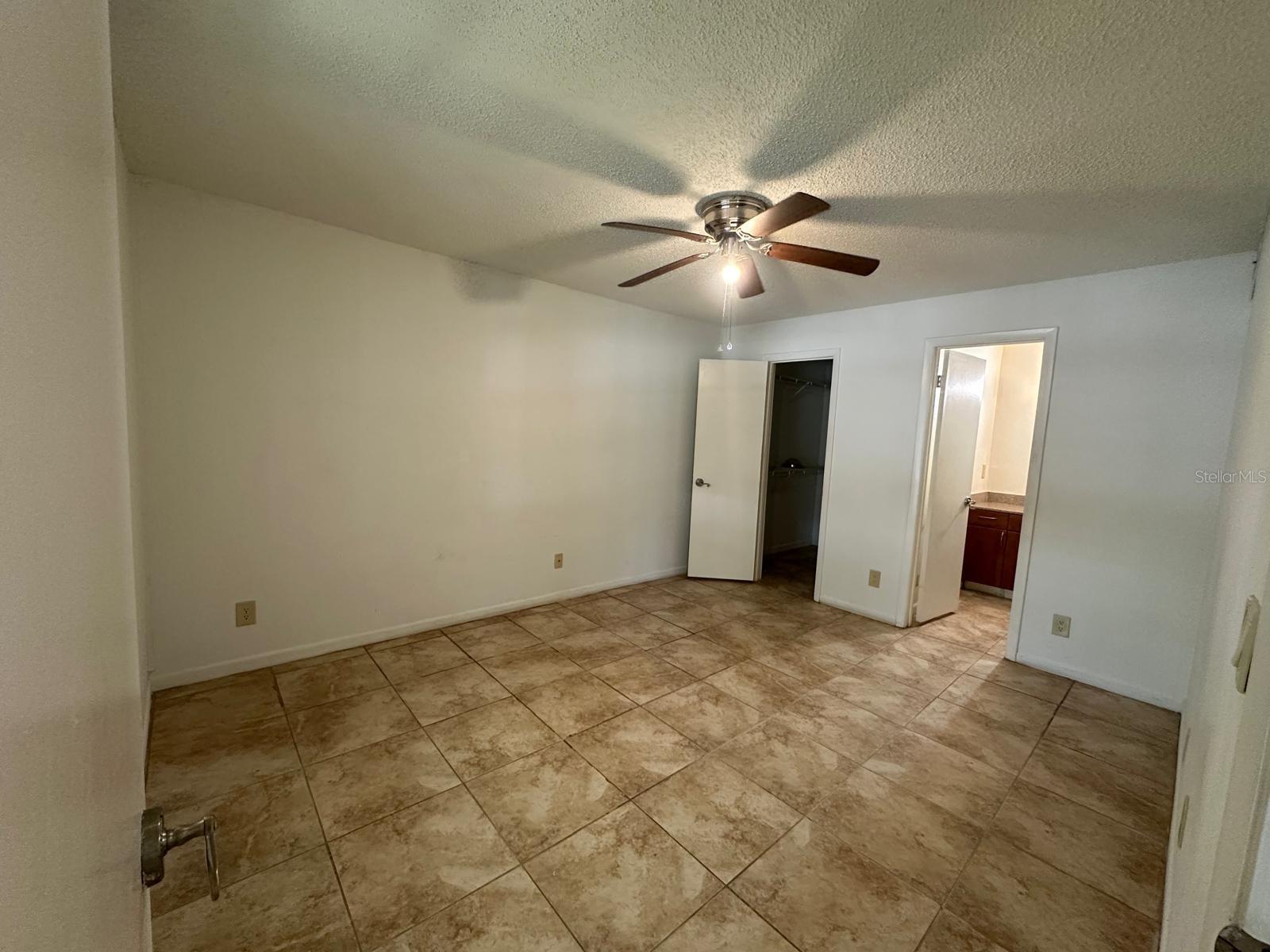 LEXINGTON PLACE CONDO - Residential