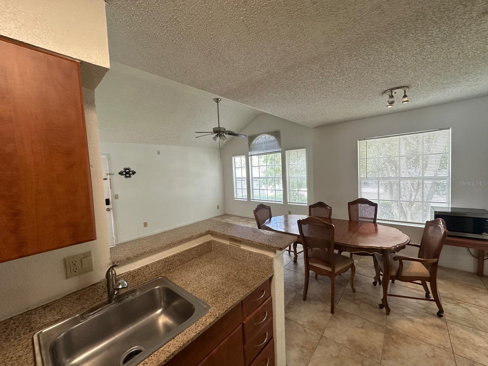 LEXINGTON PLACE CONDO - Residential
