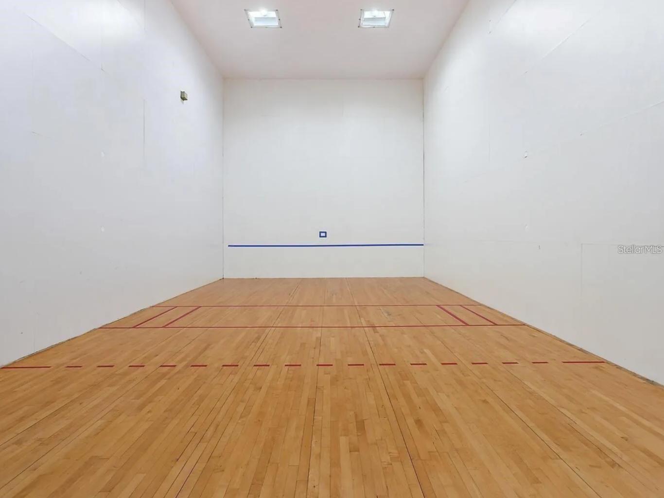 LEXINGTON PLACE CONDO - Residential