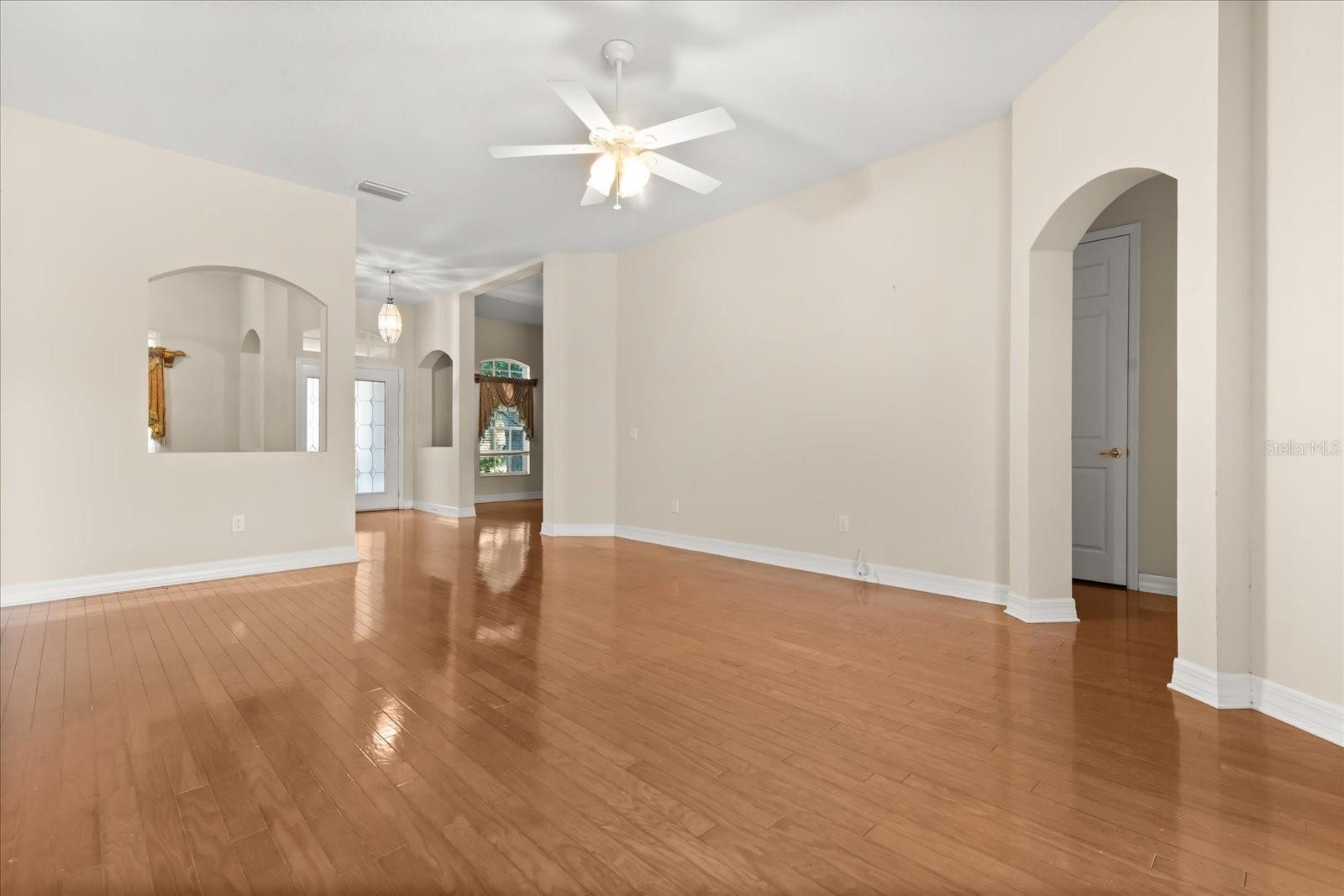 19027 DOVE CREEK DRIVE