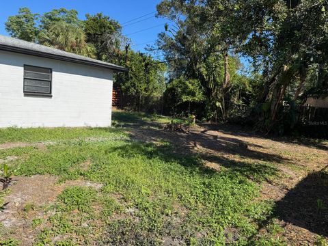 A home in TAMPA