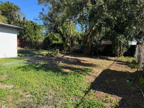 A home in TAMPA