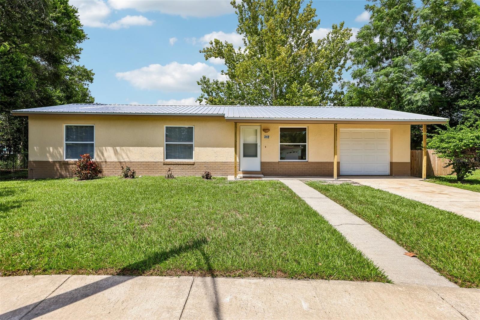 312 LOCH LOW LANE