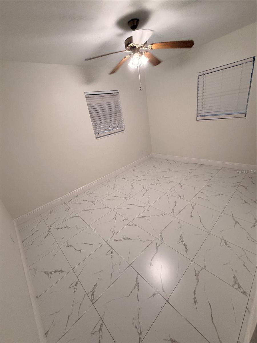 EDGEWOOD PARK - Residential Lease