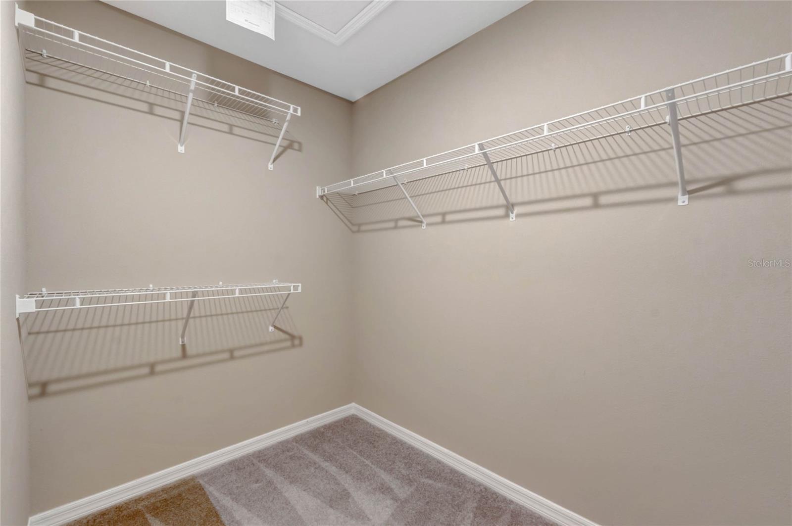 GLEN PH 10 - Residential