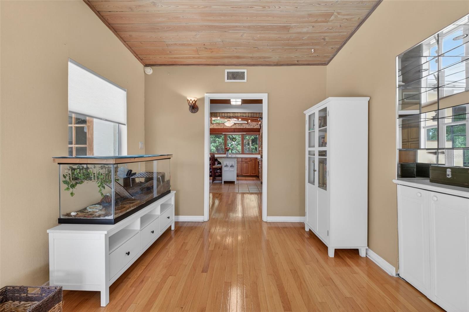 SANLANDO SPRINGS - Residential