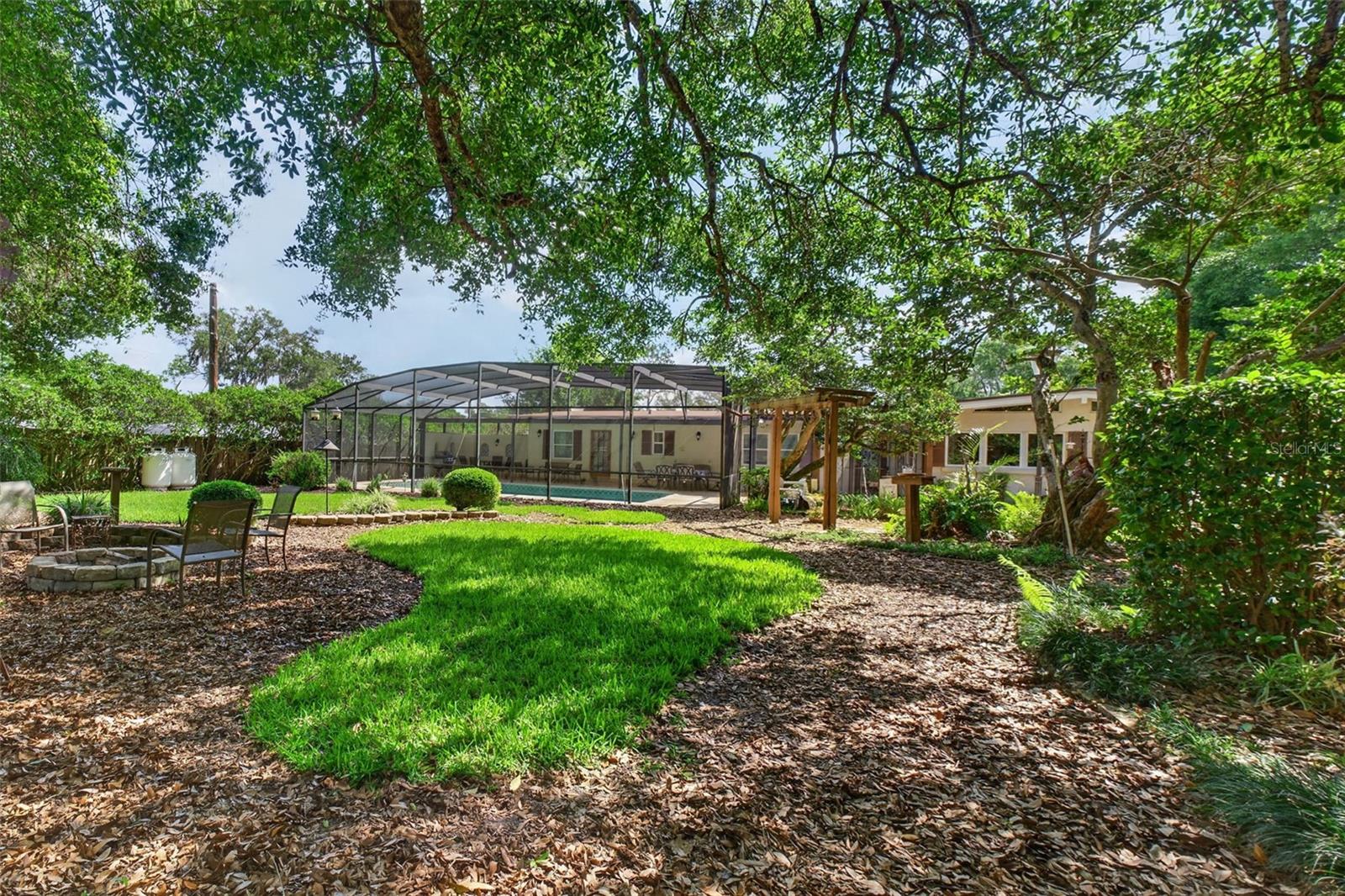 SANLANDO SPRINGS - Residential