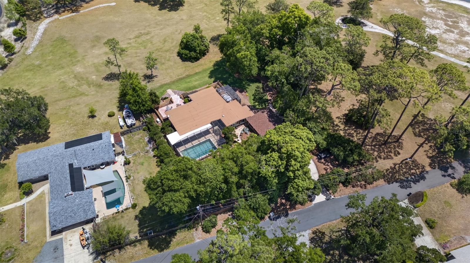 SANLANDO SPRINGS - Residential