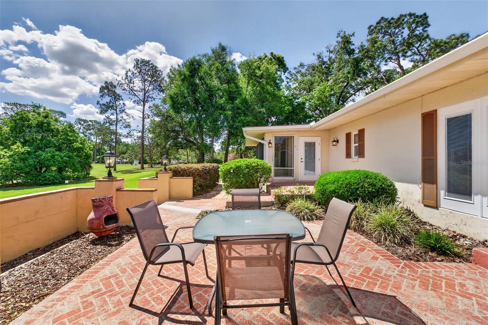 SANLANDO SPRINGS - Residential