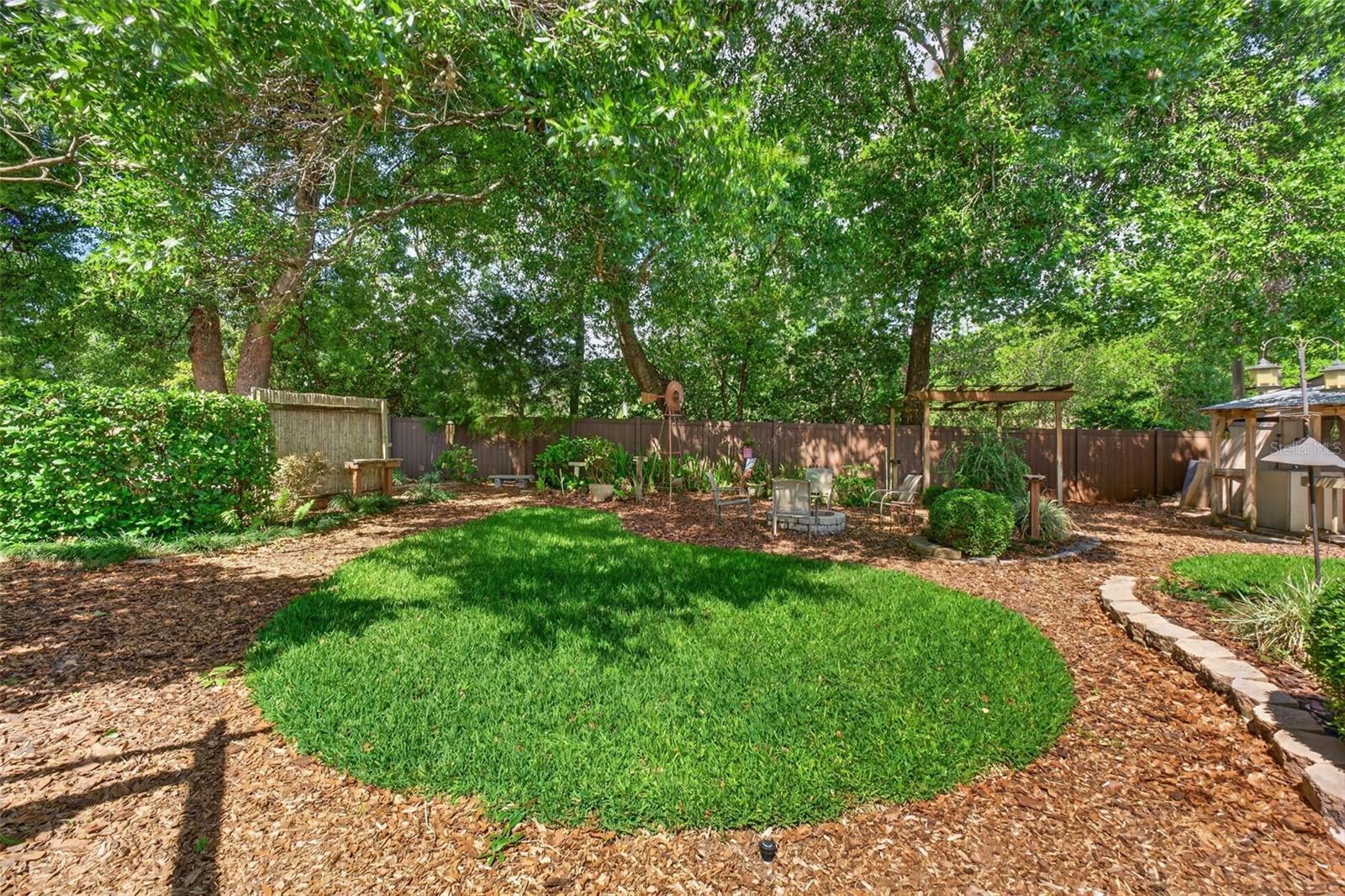 SANLANDO SPRINGS - Residential