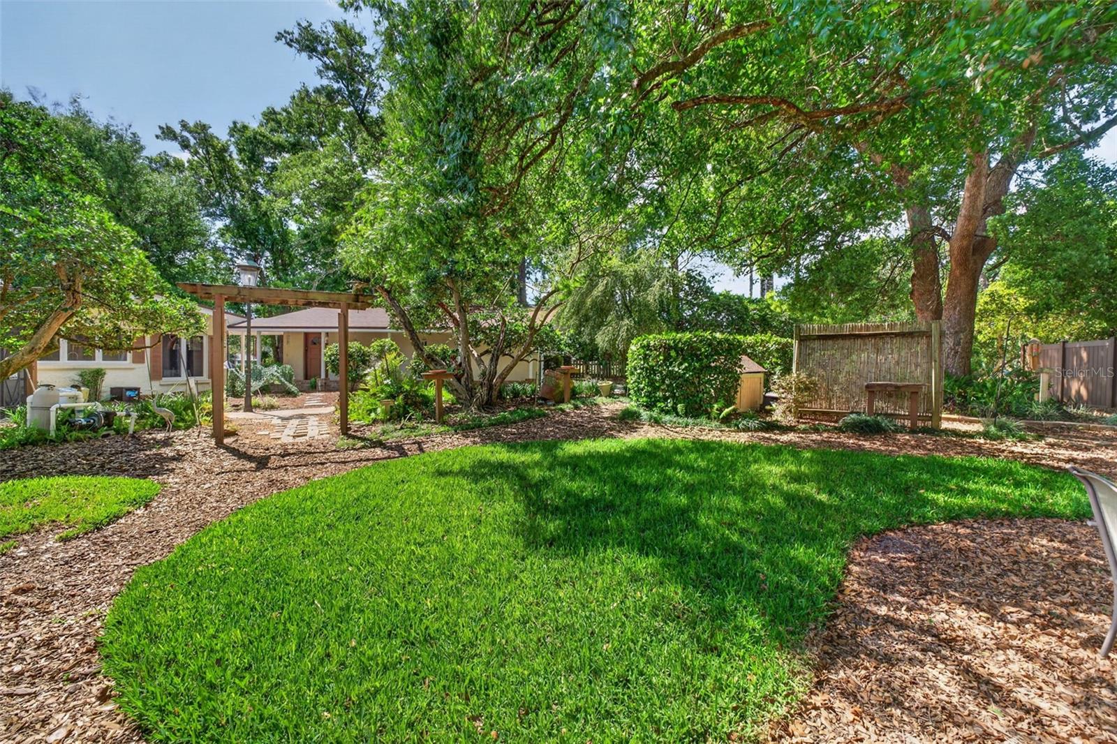 SANLANDO SPRINGS - Residential