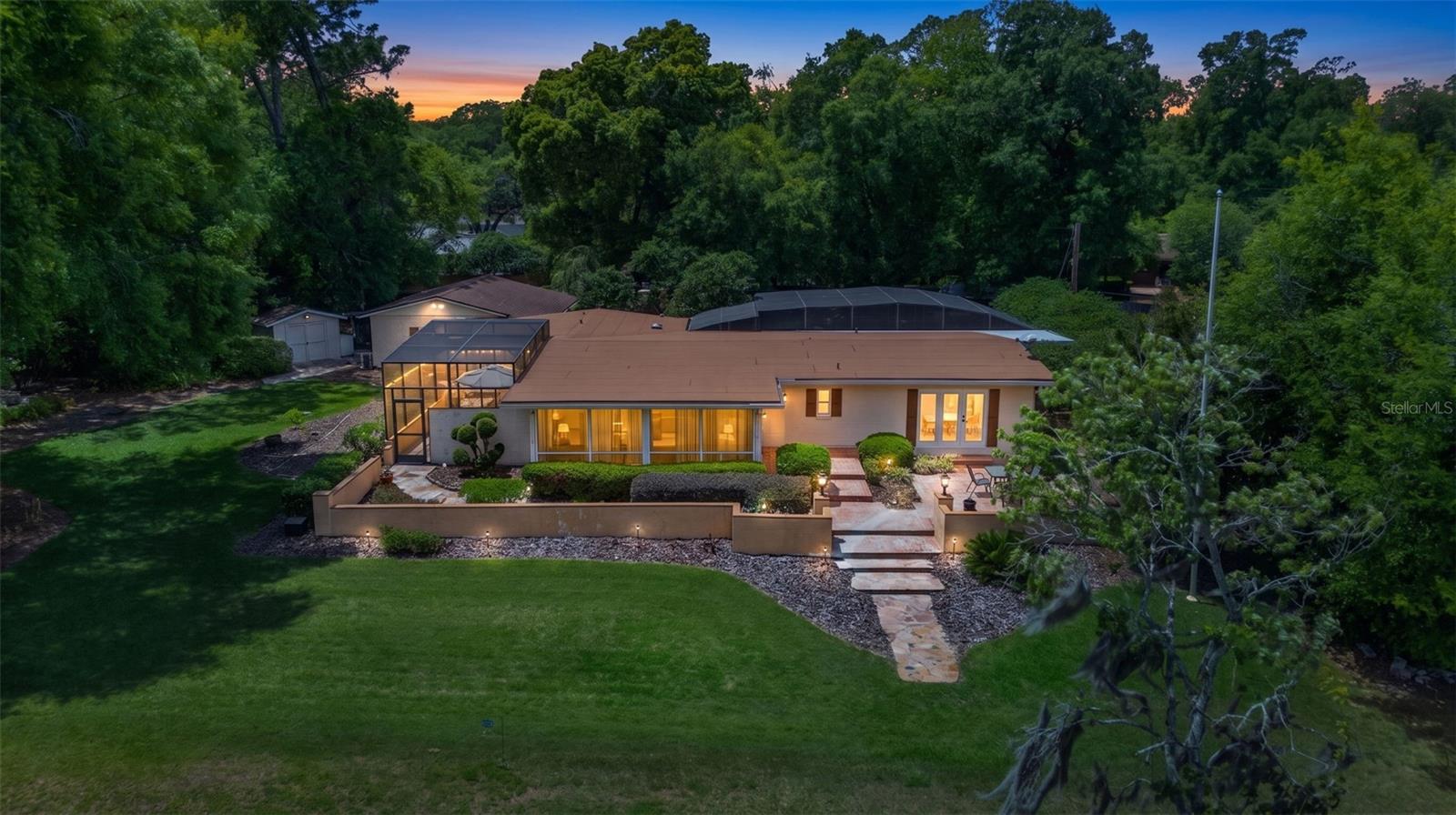 SANLANDO SPRINGS - Residential