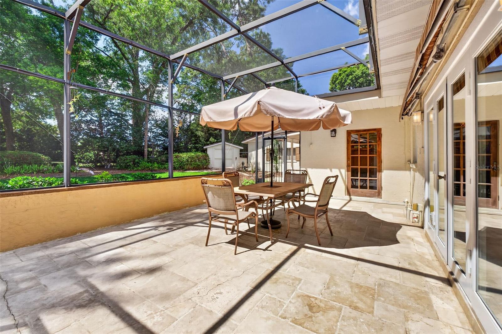 SANLANDO SPRINGS - Residential