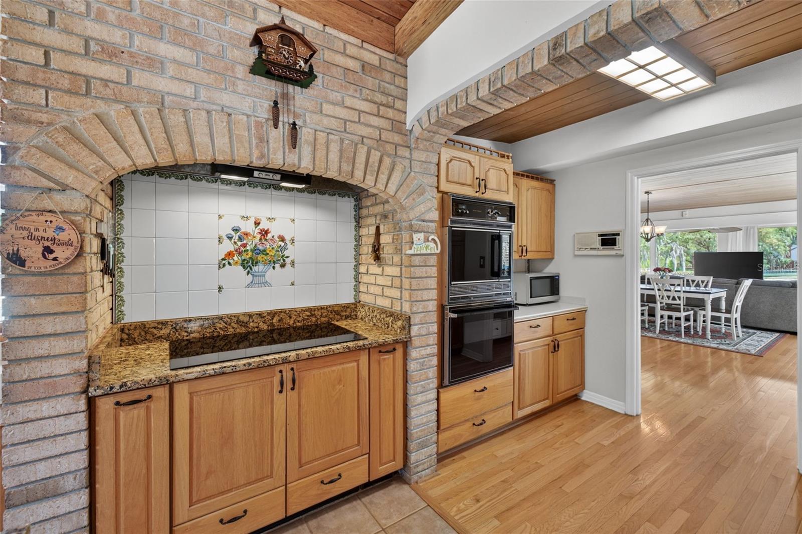 SANLANDO SPRINGS - Residential