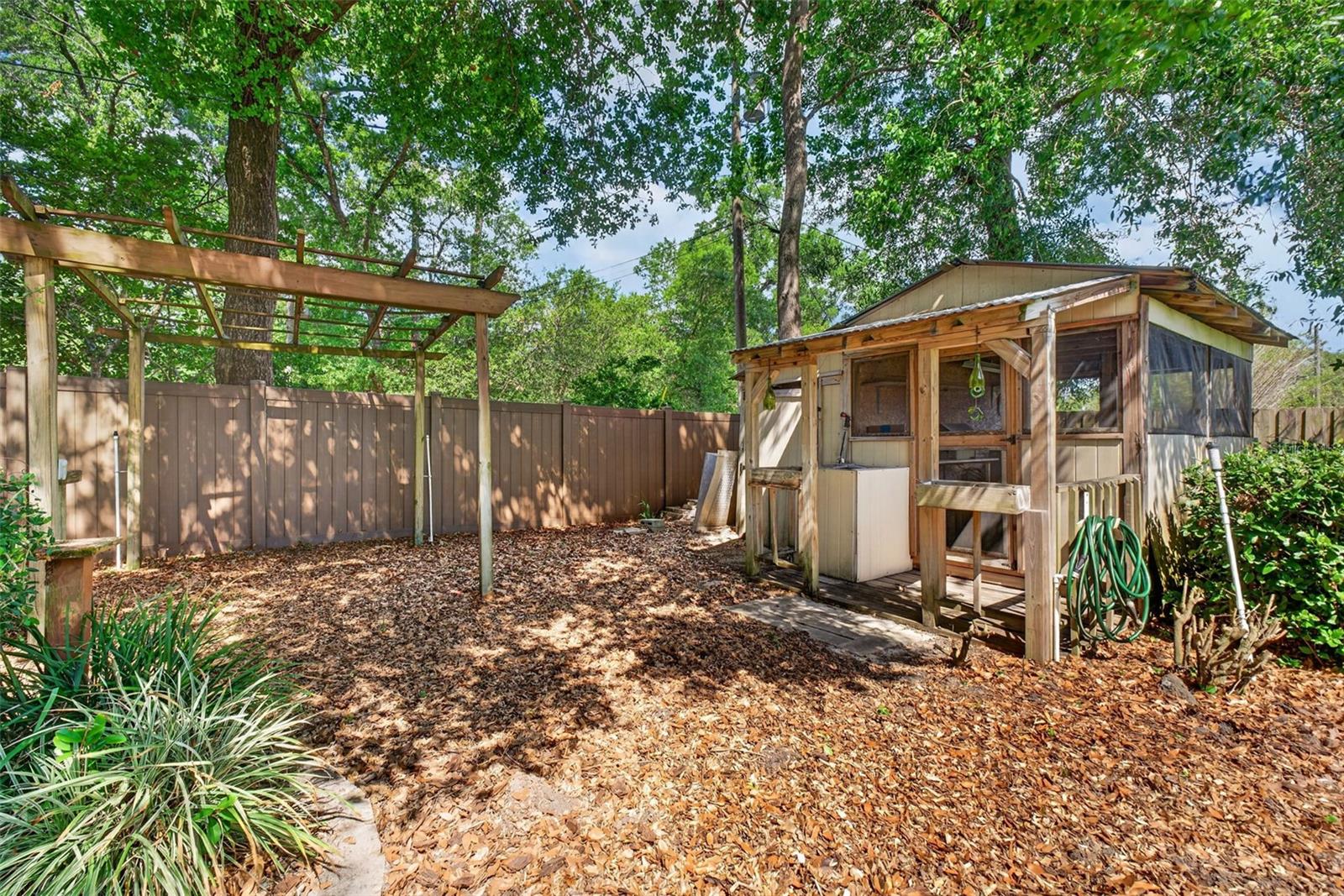 SANLANDO SPRINGS - Residential