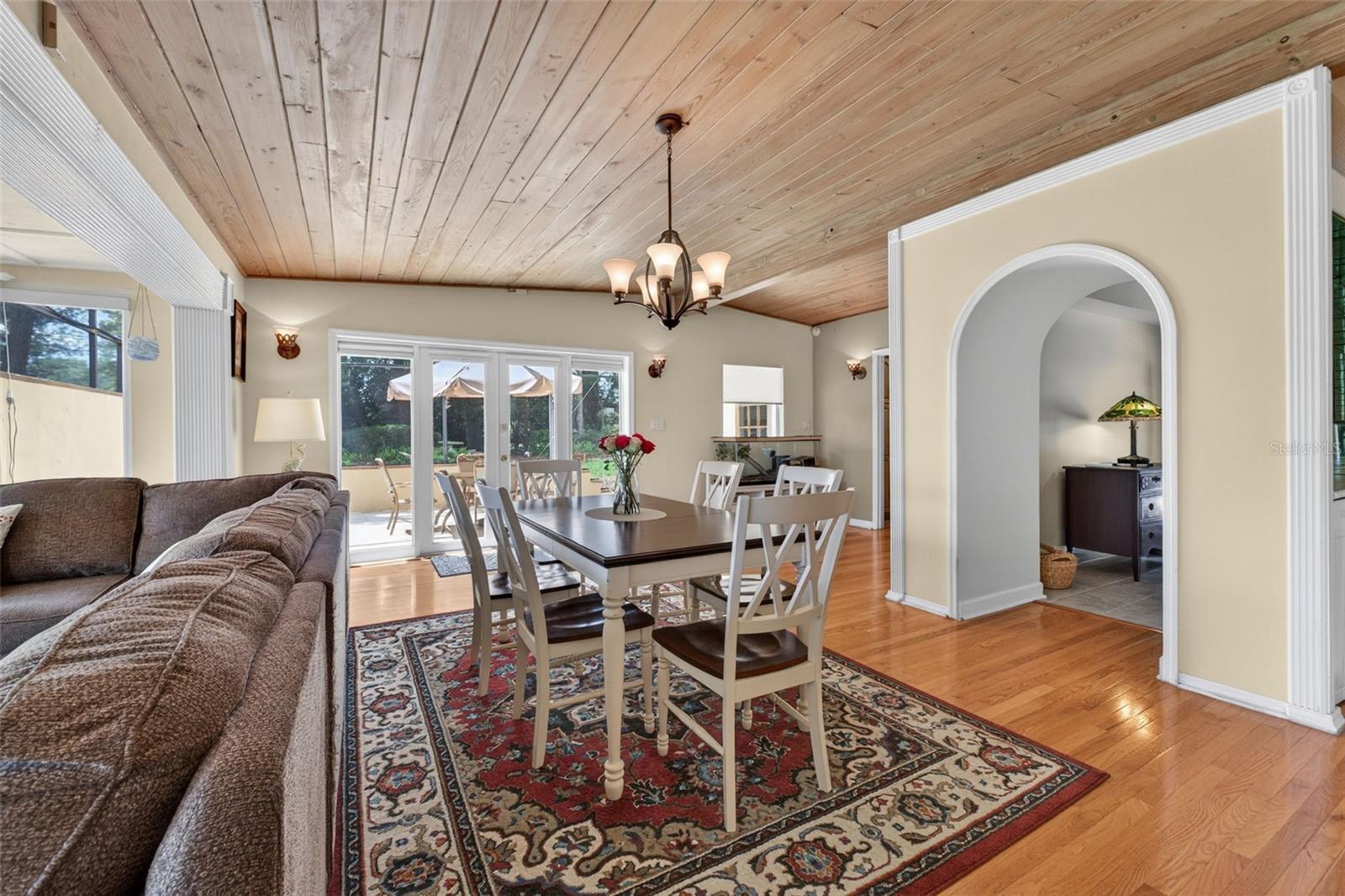 SANLANDO SPRINGS - Residential