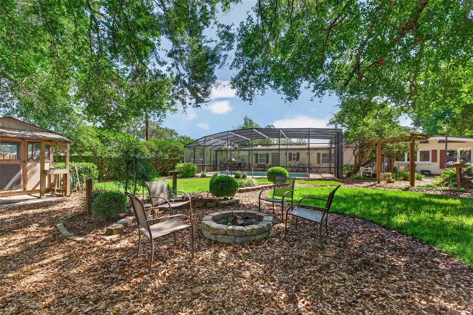 SANLANDO SPRINGS - Residential