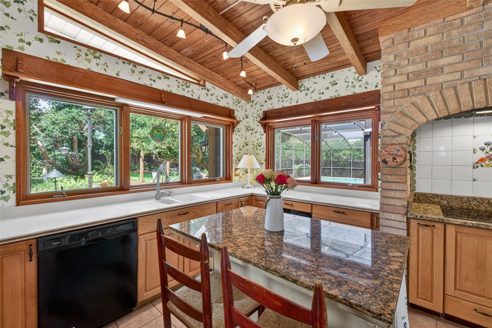 SANLANDO SPRINGS - Residential