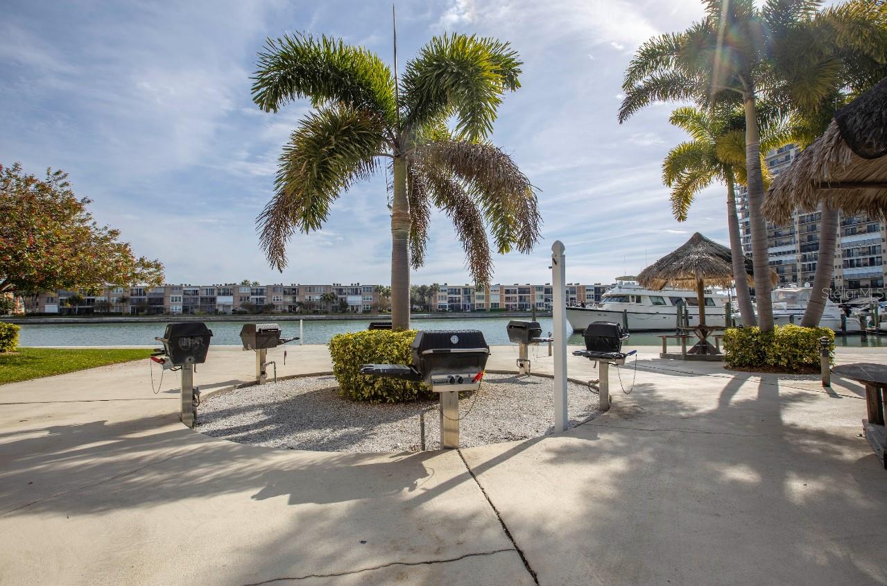 BAY ISLAND GROUP 10 - Residential Lease