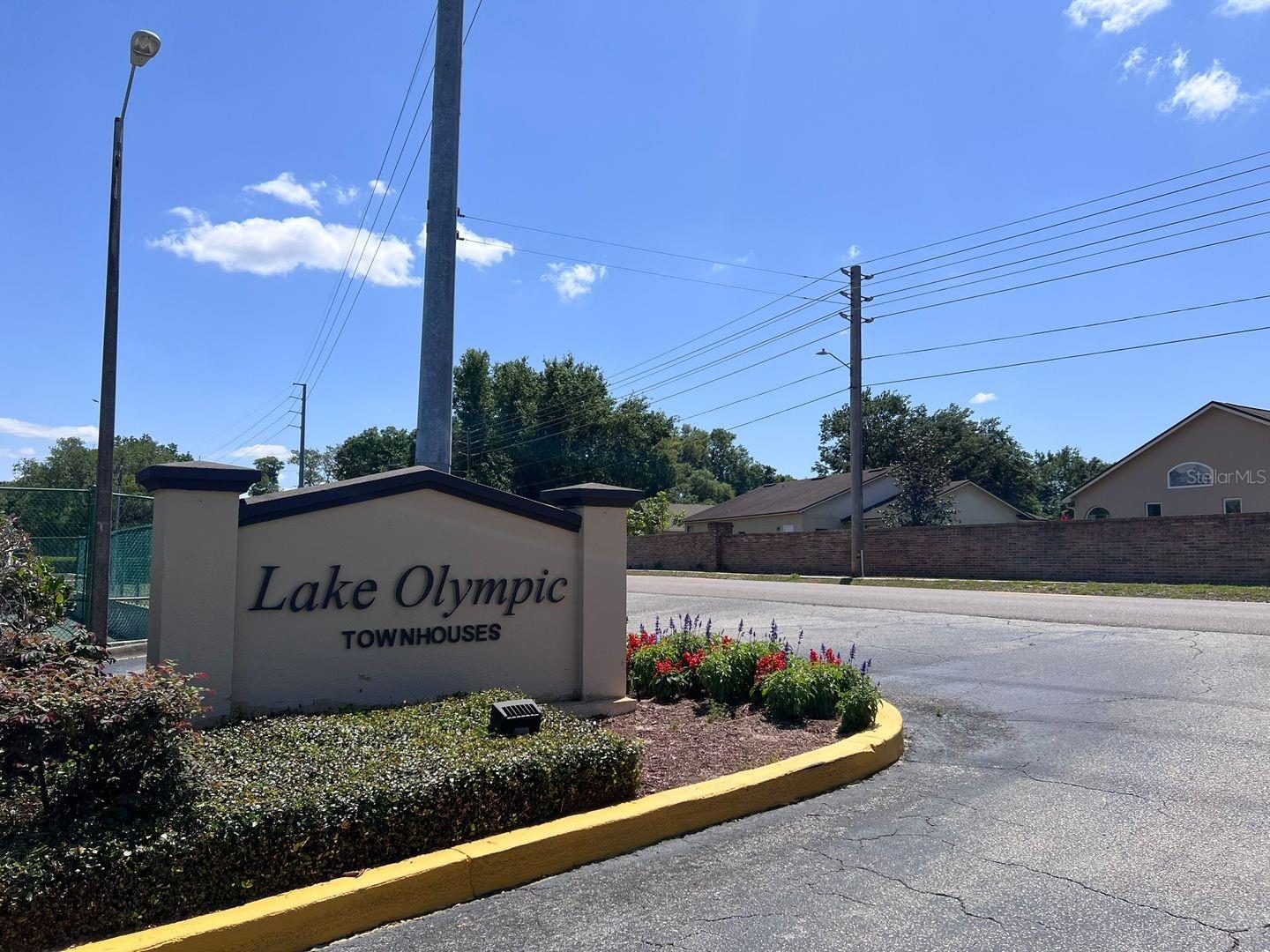 LAKE OLYMPIC TWNHS - Residential Lease