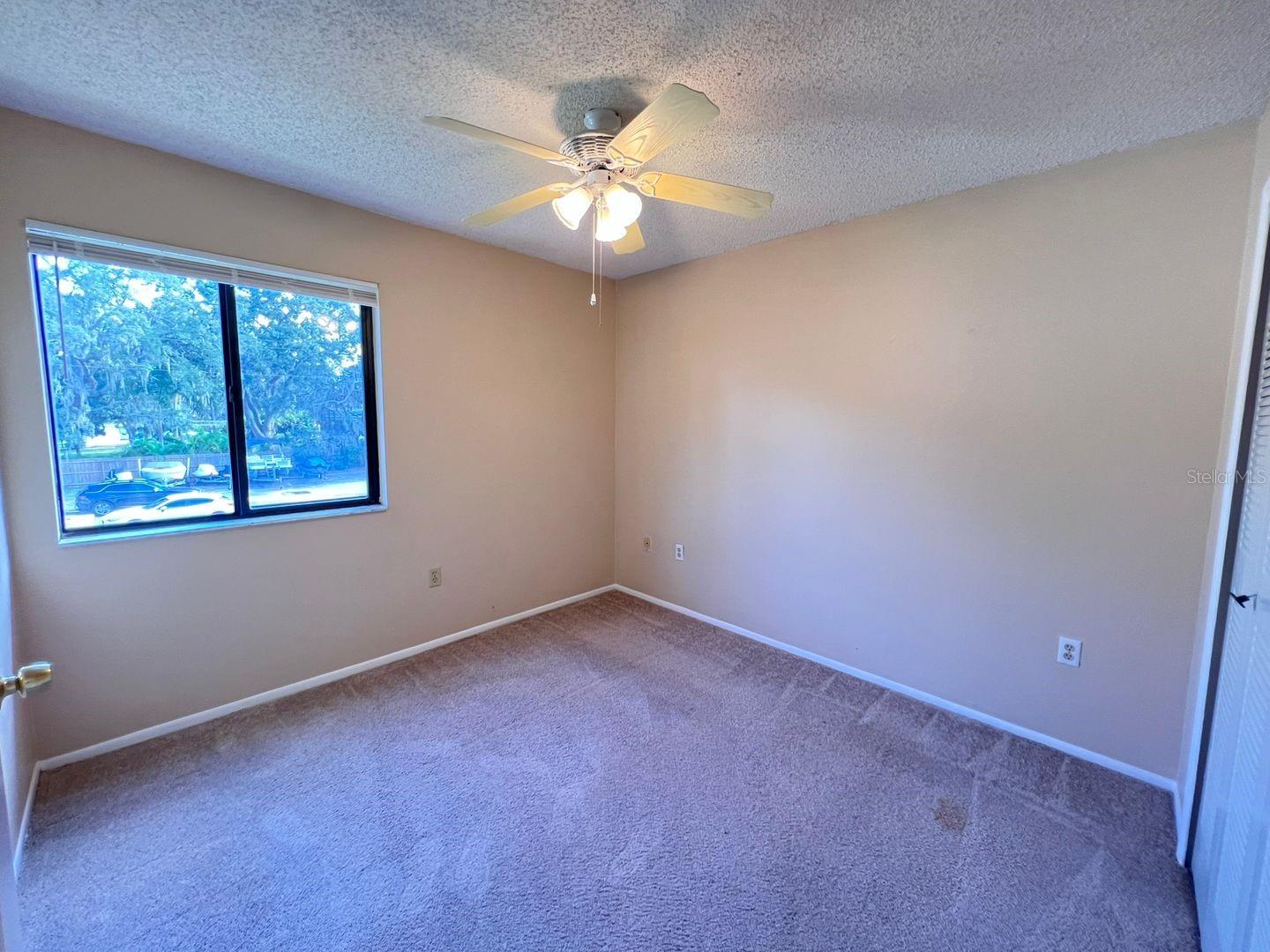 LAKE OLYMPIC TWNHS - Residential Lease