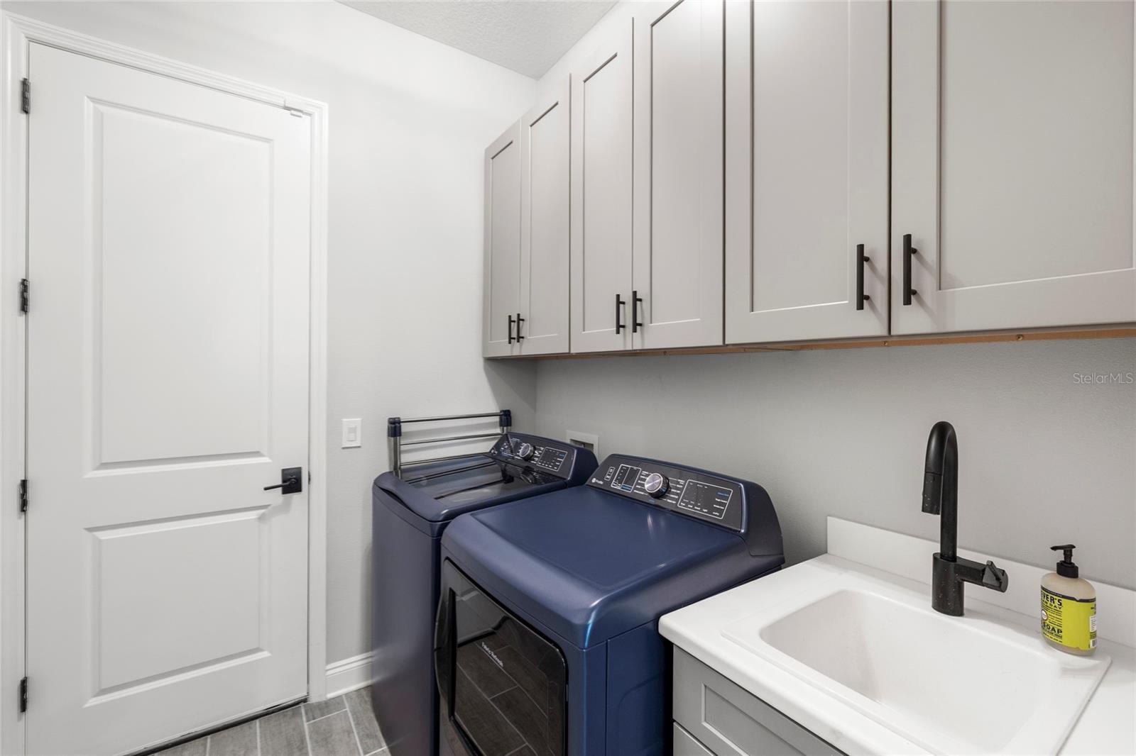 CANOE CREEK PH I - Residential