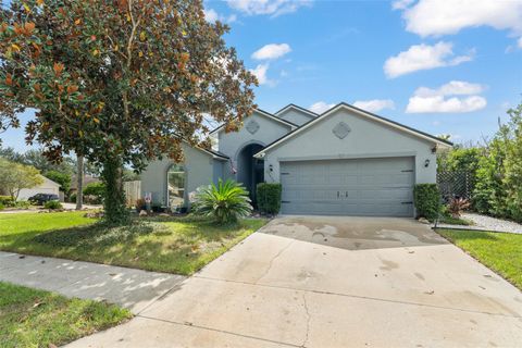 Photo of 25424 Divot Drive, Sorrento, FL 32776 (MLS # O6347592)