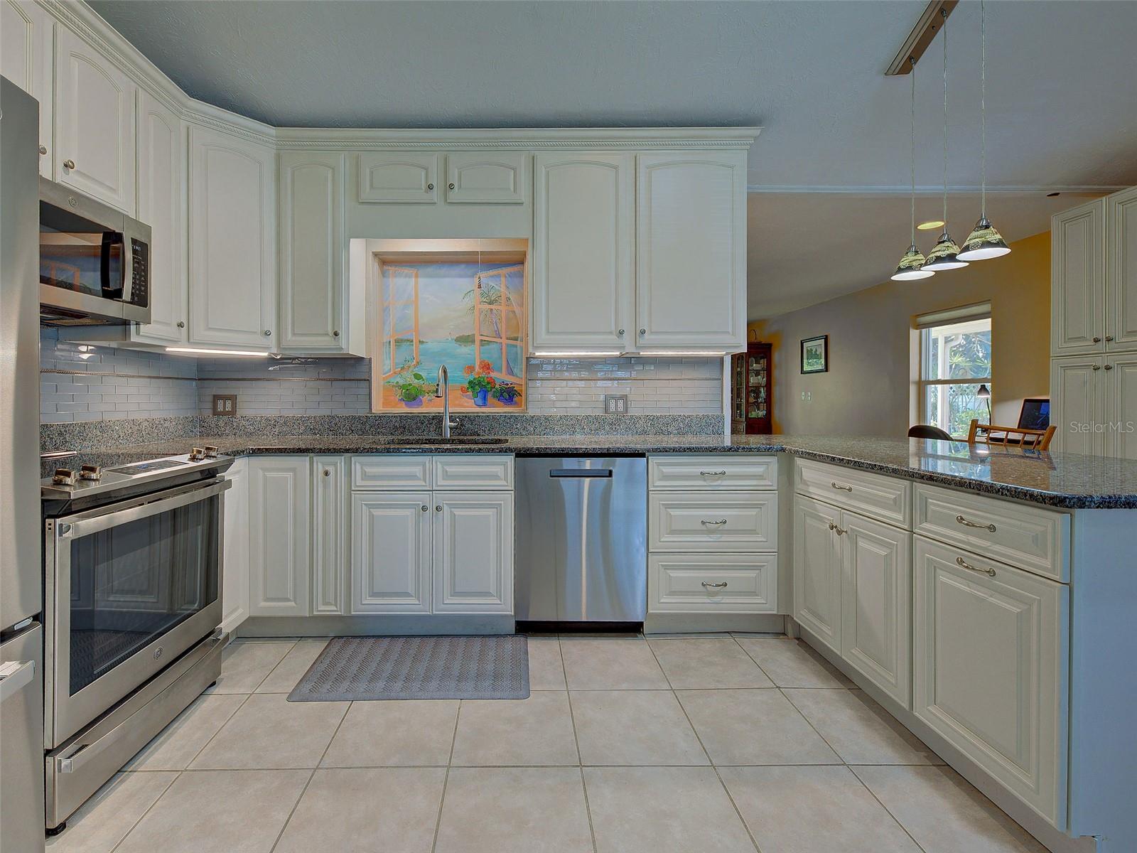 TWIN ISLES ESTATES - Residential