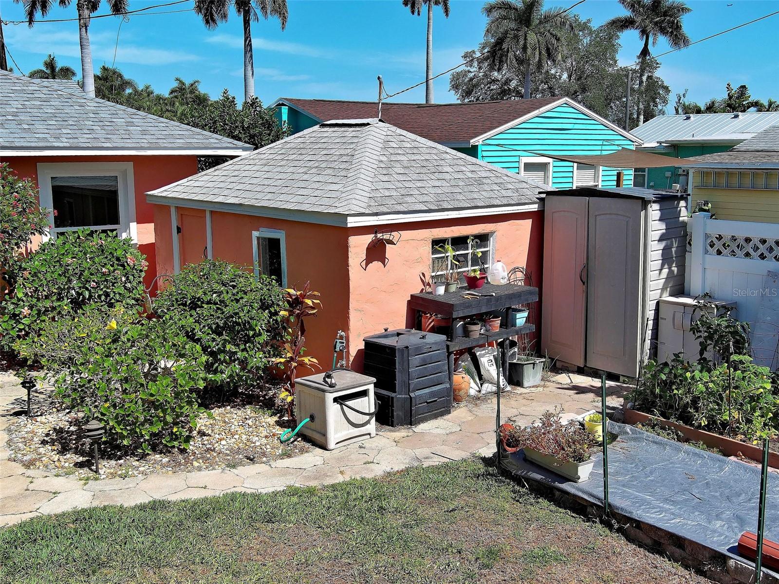 TWIN ISLES ESTATES - Residential
