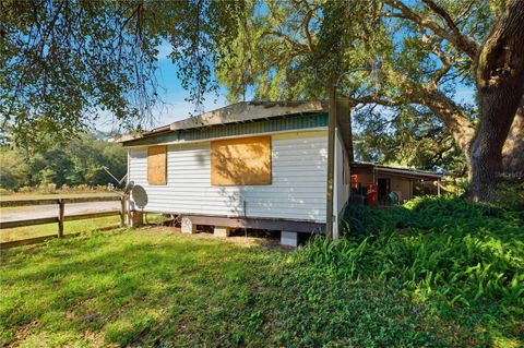 Tiny photo for 2451 SE Highway 41, Morriston, FL 32668 (MLS # OM713731)