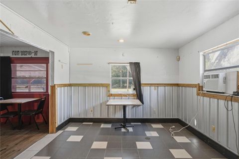 Tiny photo for 2451 SE Highway 41, Morriston, FL 32668 (MLS # OM713731)