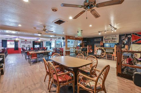 Tiny photo for 2451 SE Highway 41, Morriston, FL 32668 (MLS # OM713731)