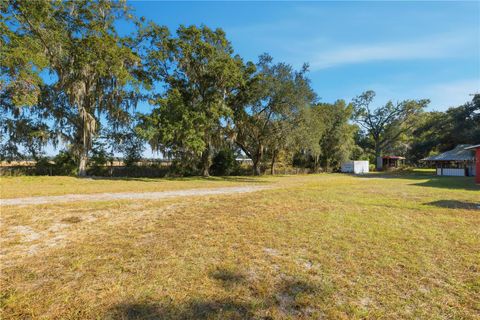 Tiny photo for 2451 SE Highway 41, Morriston, FL 32668 (MLS # OM713731)