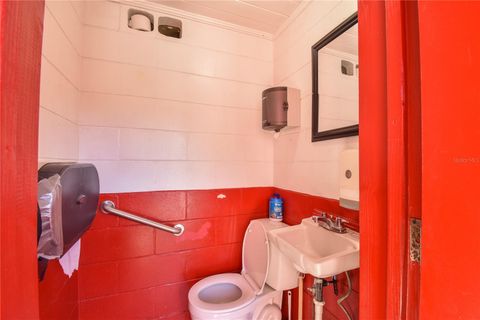 Tiny photo for 2451 SE Highway 41, Morriston, FL 32668 (MLS # OM713731)