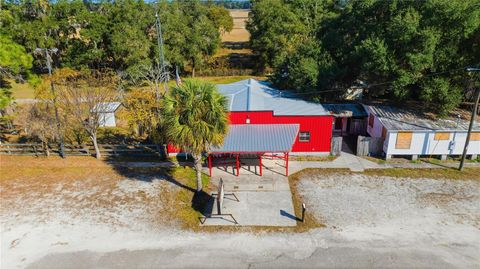 Tiny photo for 2451 SE Highway 41, Morriston, FL 32668 (MLS # OM713731)