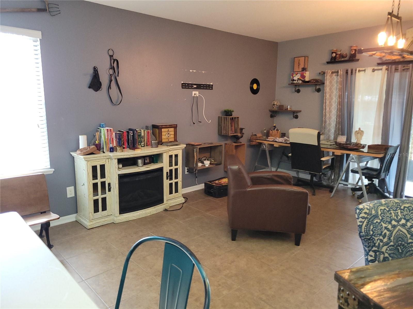 VILLAS/WOODSMERE 01-4 & 06 & 07 - Residential