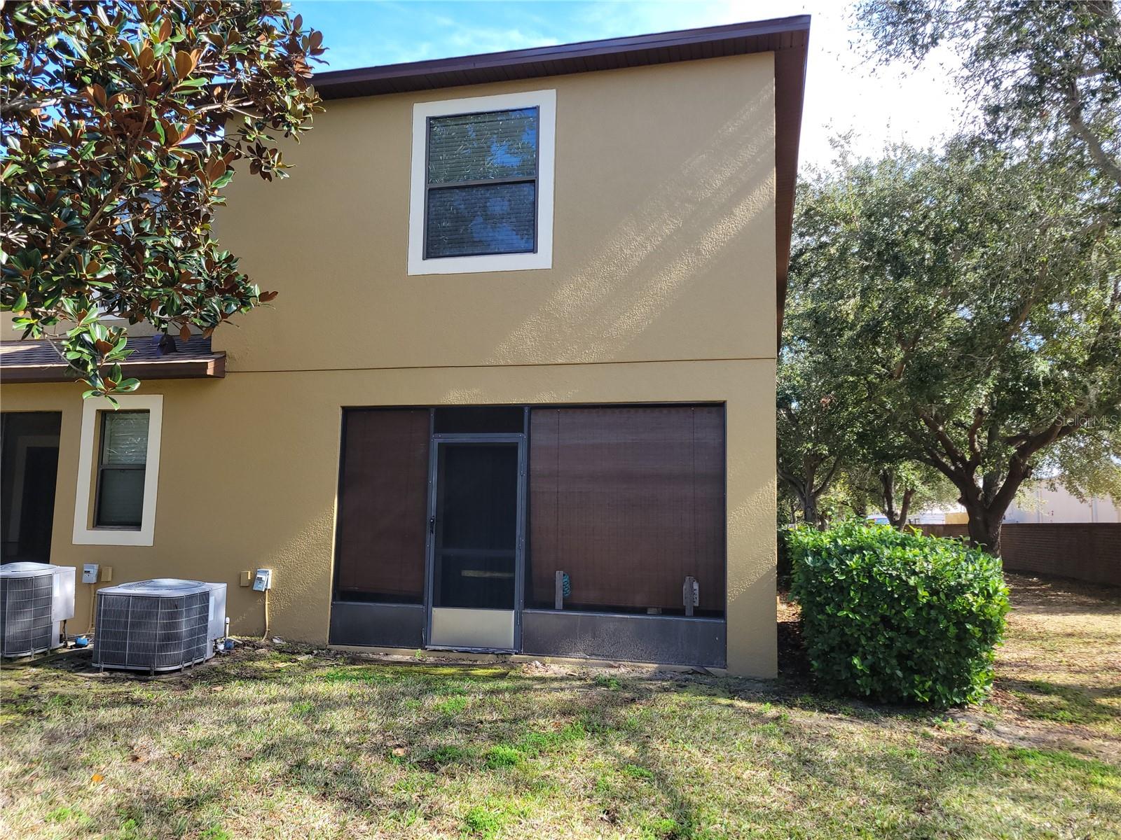 VILLAS/WOODSMERE 01-4 & 06 & 07 - Residential