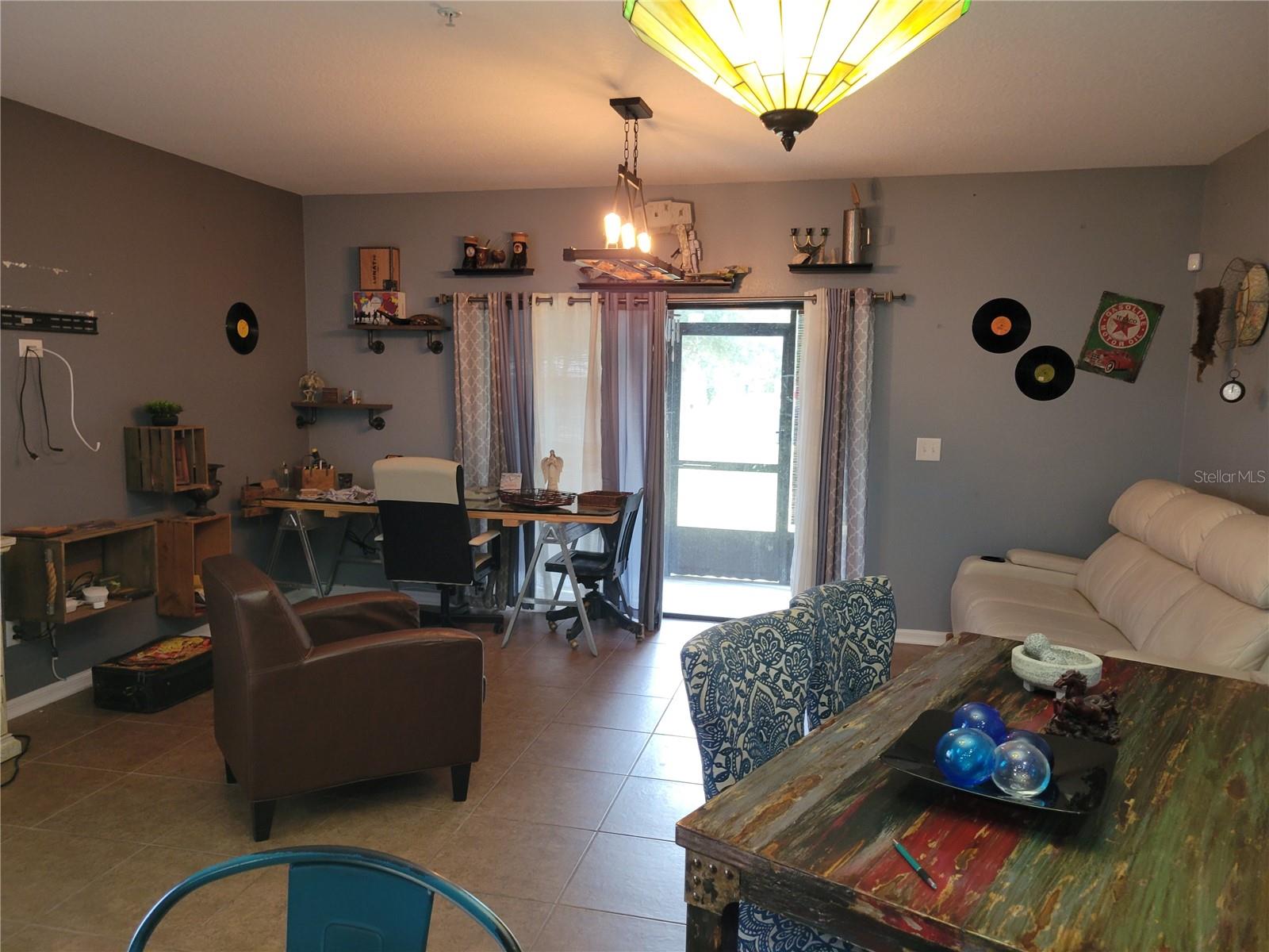 VILLAS/WOODSMERE 01-4 & 06 & 07 - Residential