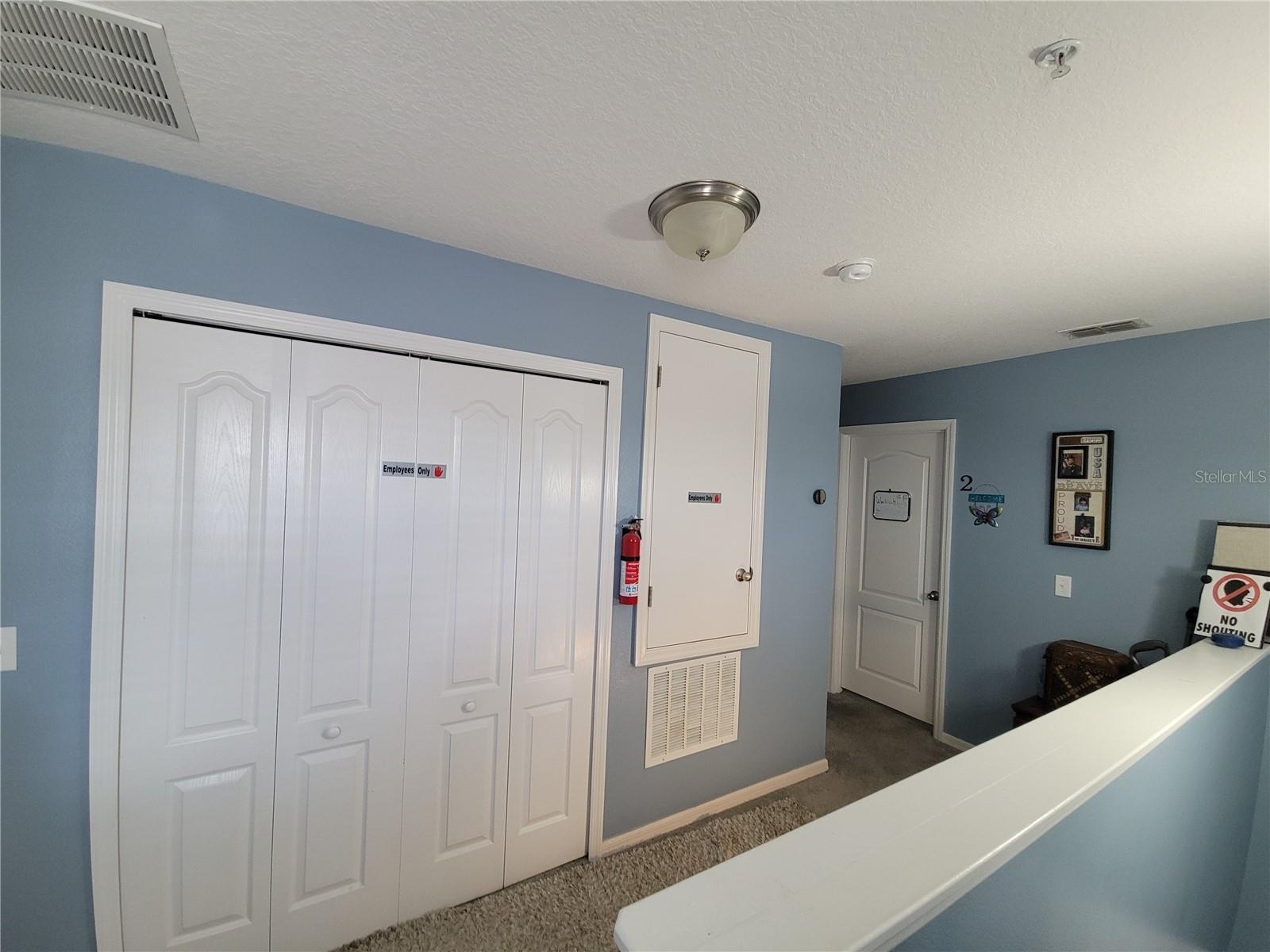 VILLAS/WOODSMERE 01-4 & 06 & 07 - Residential