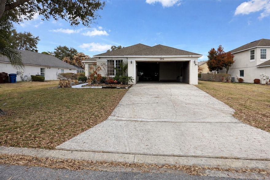 Welcome to 658 Dunes Ct, Haines City, FL 33844, a spacious 4-bedroom, 3-bath home offering 1,542 sq ft of living space on a 0.24-acre lot, complete with a private pool. This well-designed home features comfortable living and dining areas ideal for everyday living and entertaining. The flexible floor plan allows for family living, guests, or a home office. Step outside to your private pool and enjoy Florida living year-round, with ample yard space for outdoor activities or relaxation. Conveniently located near shopping, dining, schools, and major roadways, this property is perfect as a primary residence, vacation home, or investment opportunity.