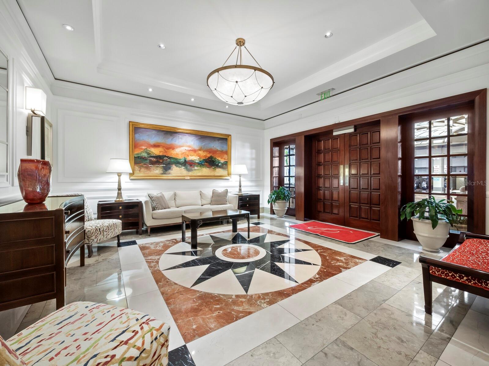 PLAZA AT 05 POINTS RESIDENCES - Residential