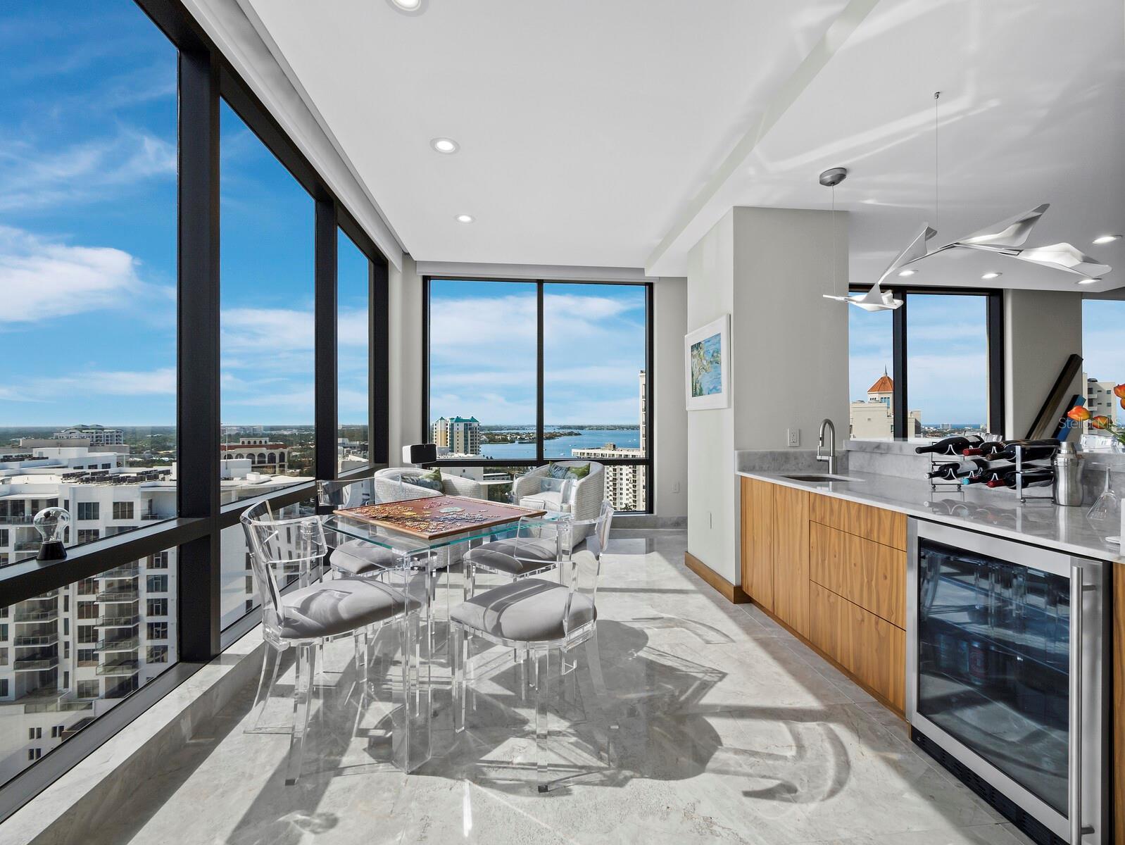 PLAZA AT 05 POINTS RESIDENCES - Residential