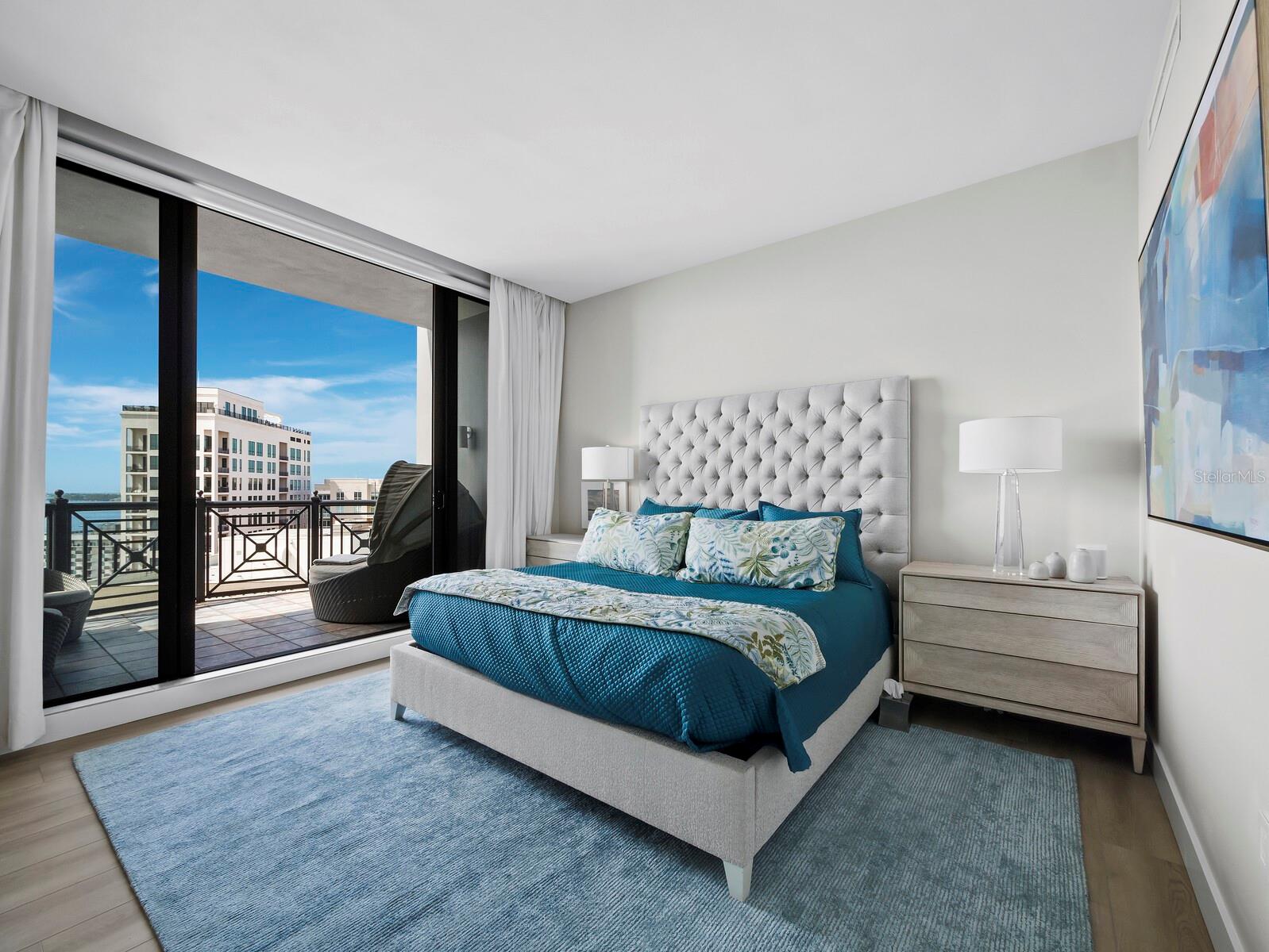 PLAZA AT 05 POINTS RESIDENCES - Residential