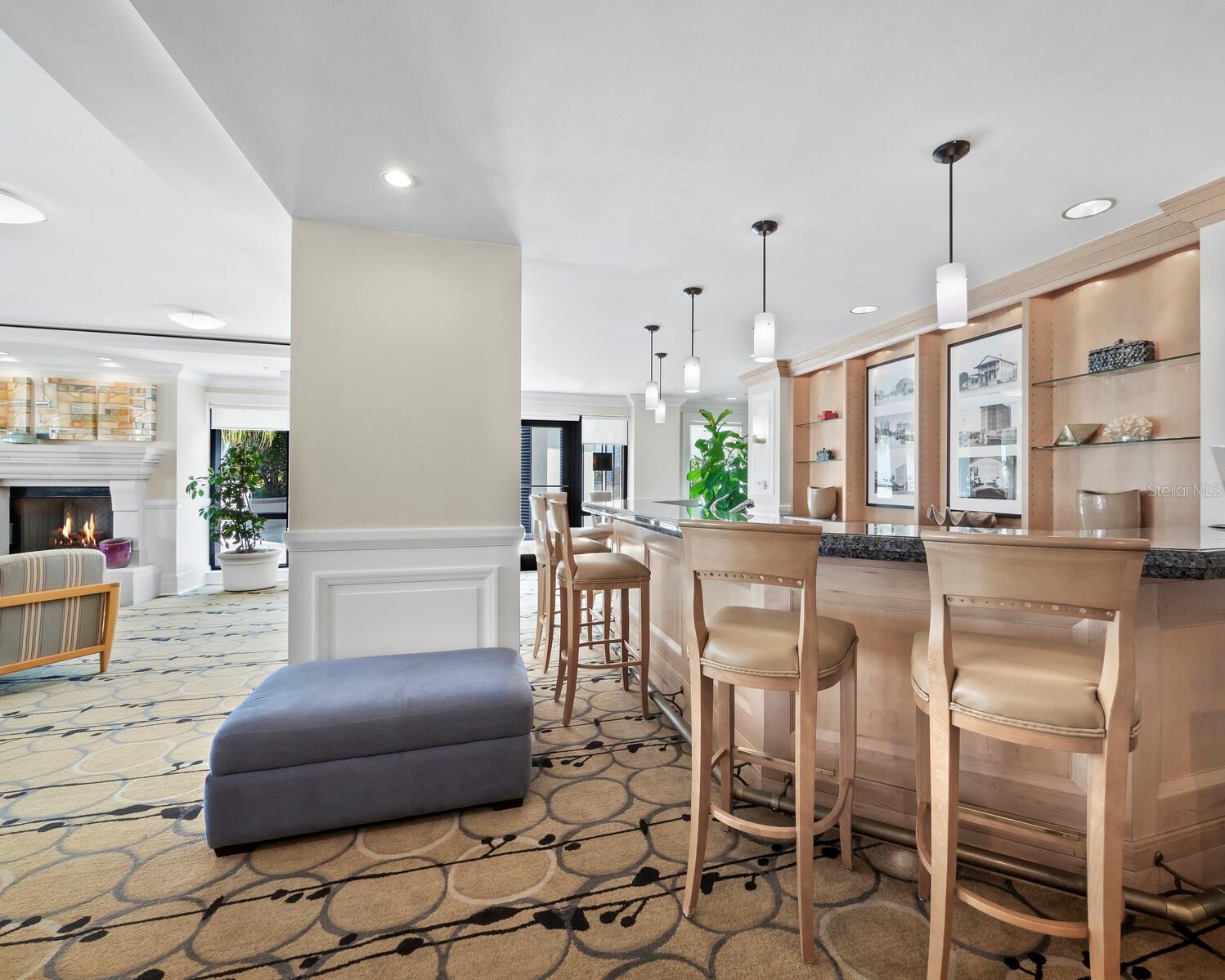 PLAZA AT 05 POINTS RESIDENCES - Residential