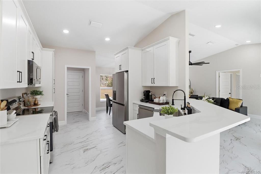 CITRUS SPGS UNIT 14 - Residential