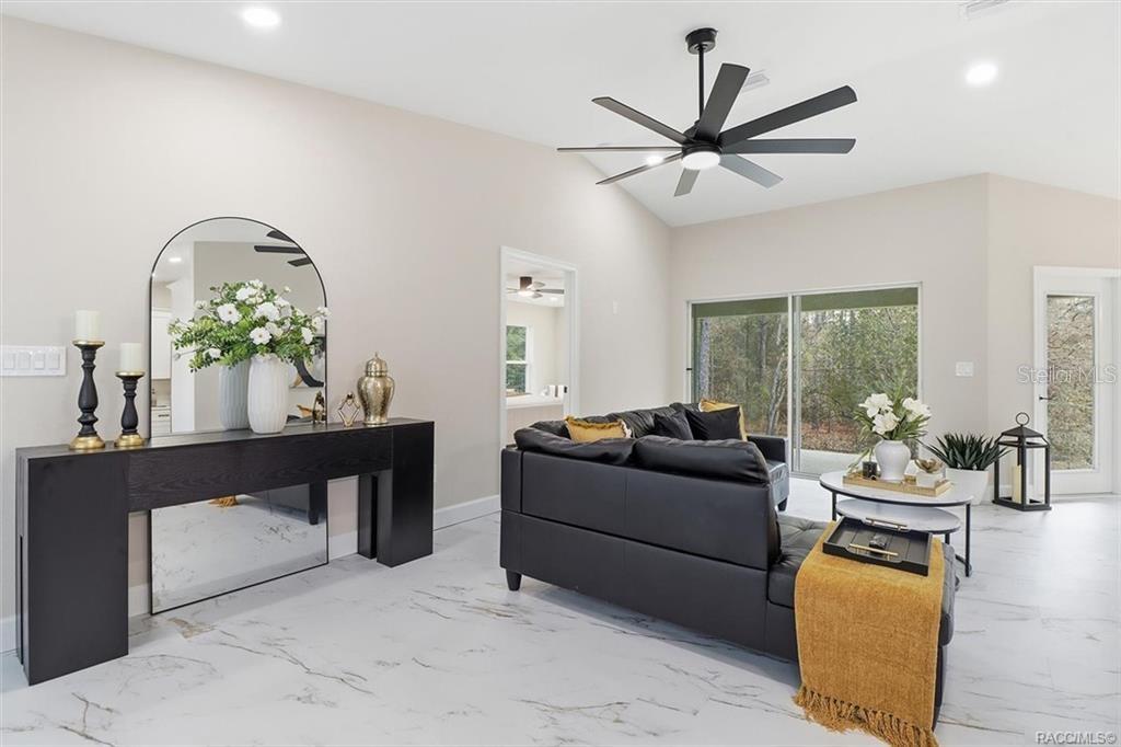 CITRUS SPGS UNIT 14 - Residential